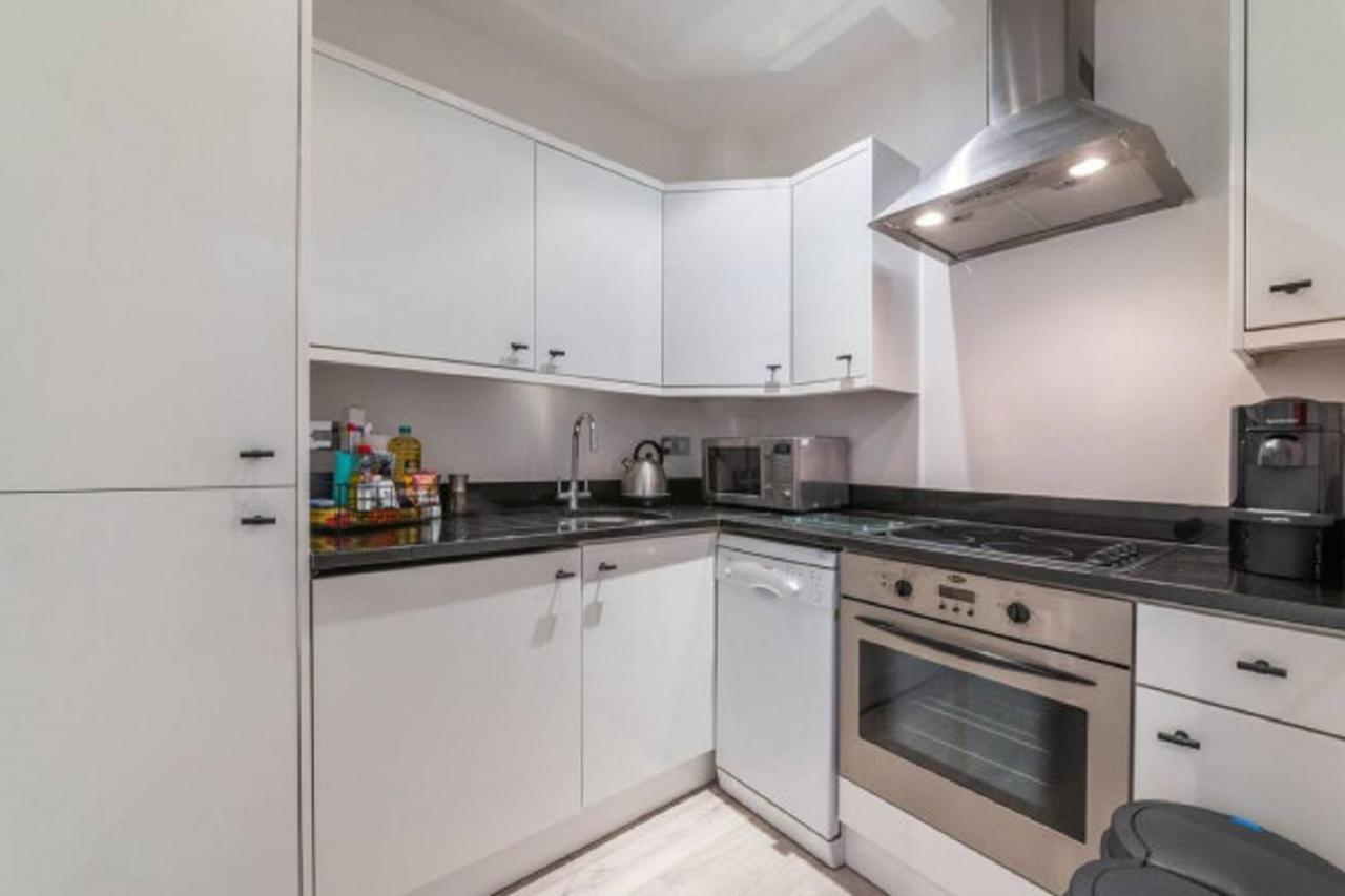 One Bedroom - Tower Bridge - London City By Prime London Stays M-10 Bagian luar foto